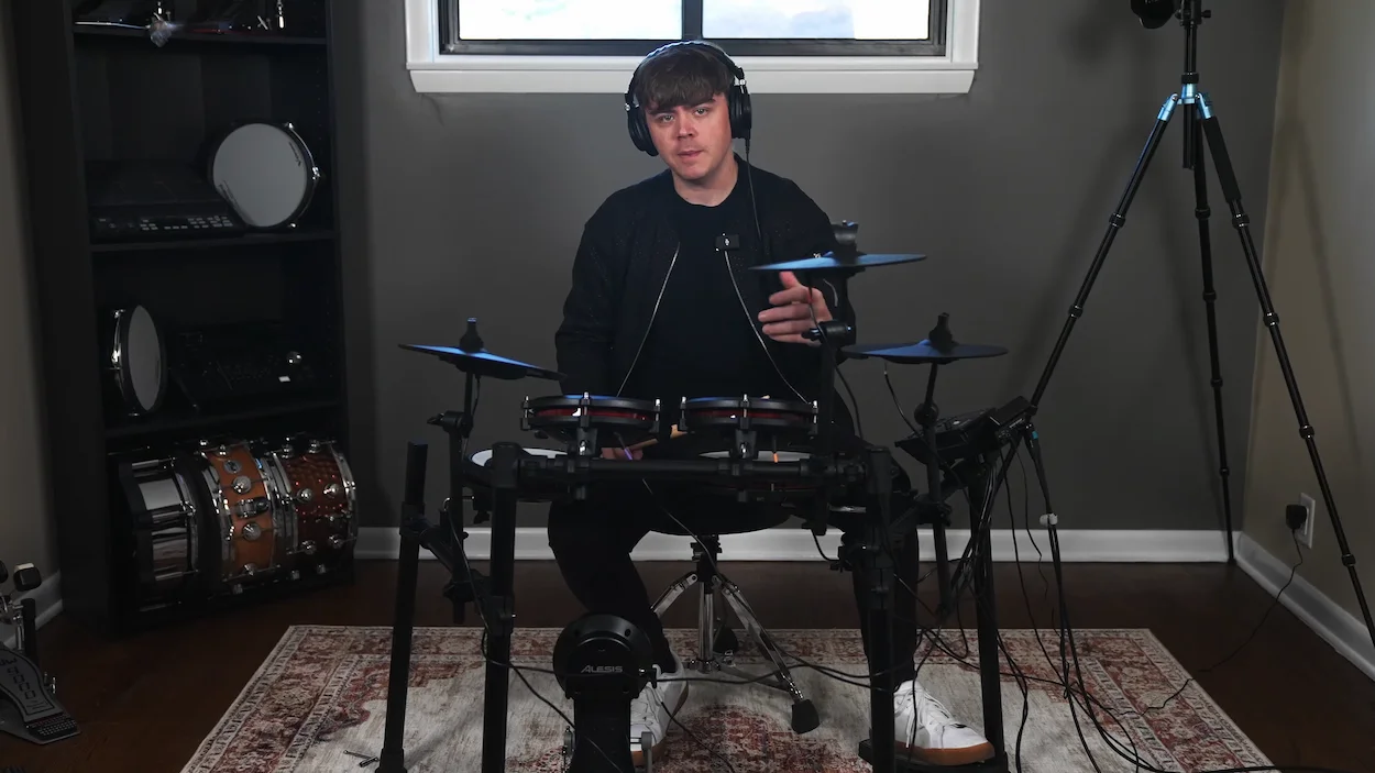 Me testing the Alesis Nitro MAX